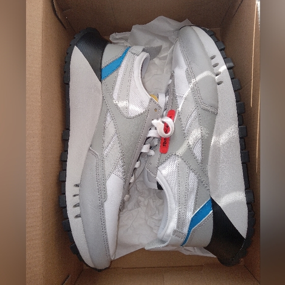 Reebok Classic Legacy size 9 with box 📦 - Picture 2 of 3